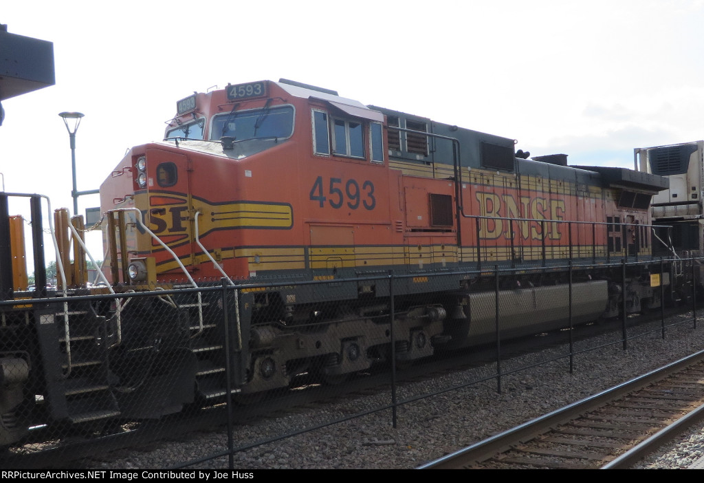 BNSF 4593